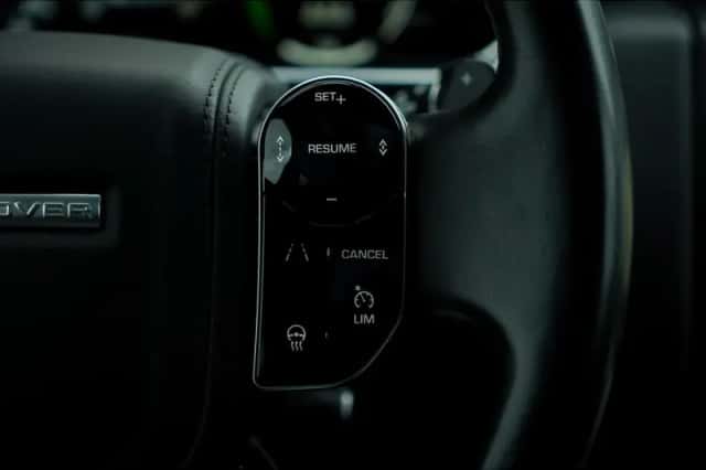 Land Rover Range Rover (2019) thumbnail 46