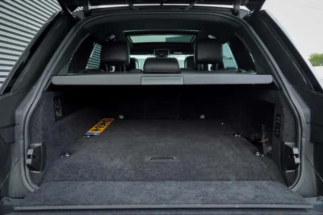 Land Rover Range Rover (2019) thumbnail 9