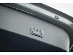 Audi A6 (2014) thumbnail 40