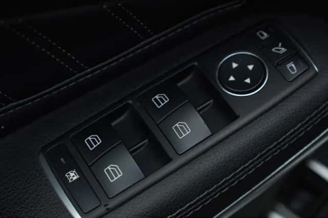 Mercedes-Benz GLS-Klasse (2015) thumbnail 14