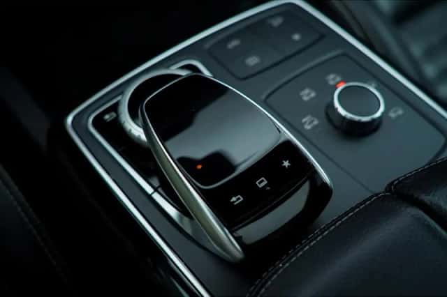 Mercedes-Benz GLS-Klasse (2015) thumbnail 17