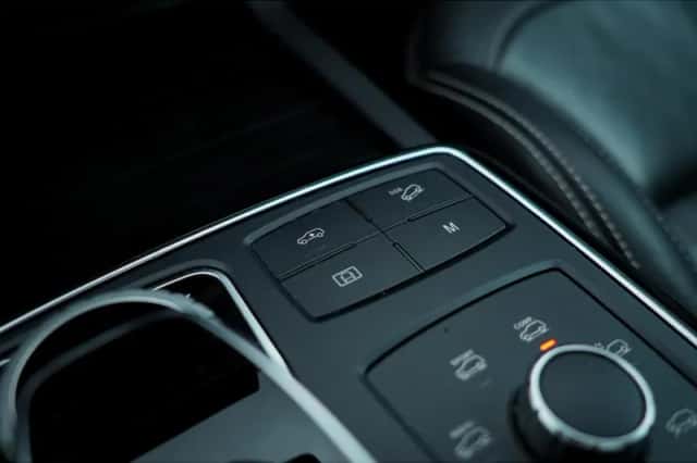 Mercedes-Benz GLS-Klasse (2015) thumbnail 19