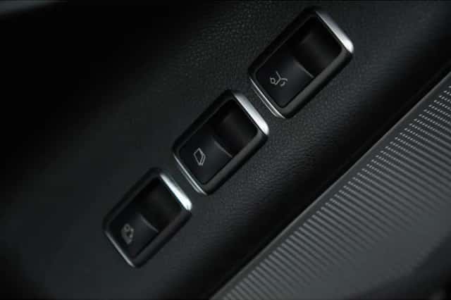 Mercedes-Benz GLS-Klasse (2015) thumbnail 41