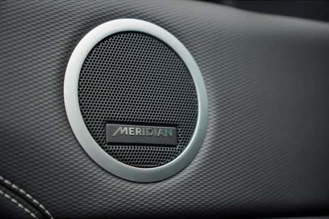 Land Rover Discovery (2024) thumbnail 31