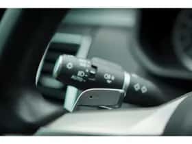 Land Rover Discovery (2024) thumbnail 37