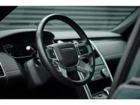 Land Rover Discovery (2024) thumbnail 6