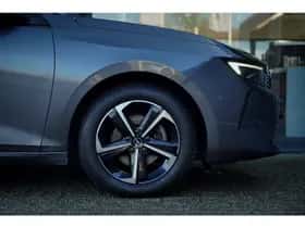 Opel Astra (2023) thumbnail 11