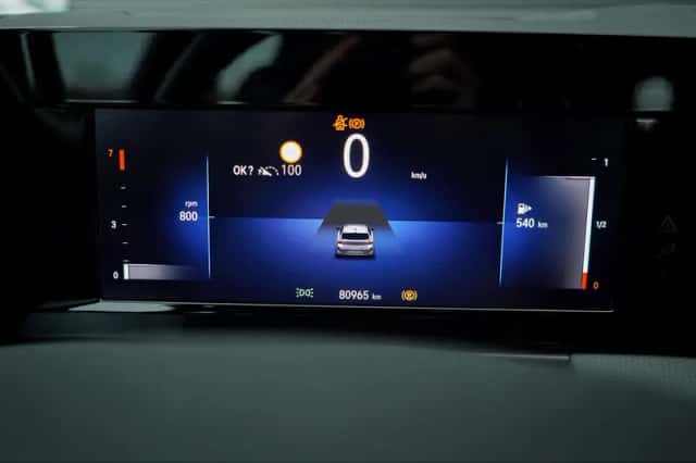Opel Astra (2023) thumbnail 5