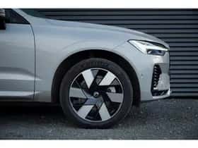 Volvo XC60 (2025) thumbnail 11