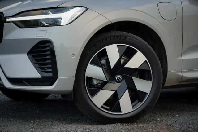 Volvo XC60 (2025) thumbnail 23