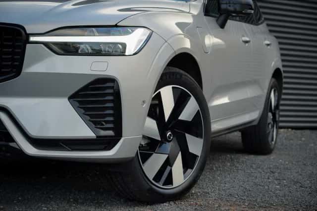 Volvo XC60 (2025) thumbnail 24