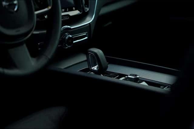 Volvo XC60 (2025) thumbnail 38
