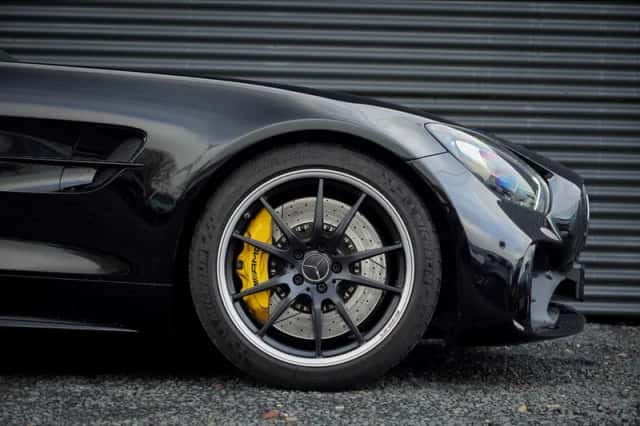 Mercedes-Benz AMG GT (2017) thumbnail 11