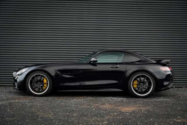 Mercedes-Benz AMG GT (2017) thumbnail 3