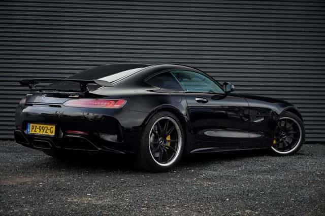 Mercedes-Benz AMG GT (2017) thumbnail 4