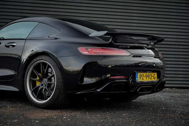 Mercedes-Benz AMG GT (2017) thumbnail 39