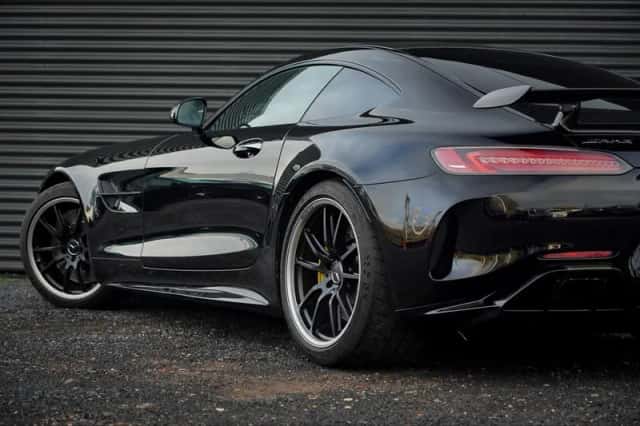 Mercedes-Benz AMG GT (2017) thumbnail 40
