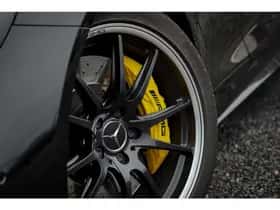Mercedes-Benz AMG GT (2017) thumbnail 45