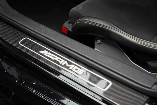 Mercedes-Benz AMG GT (2017) thumbnail 55