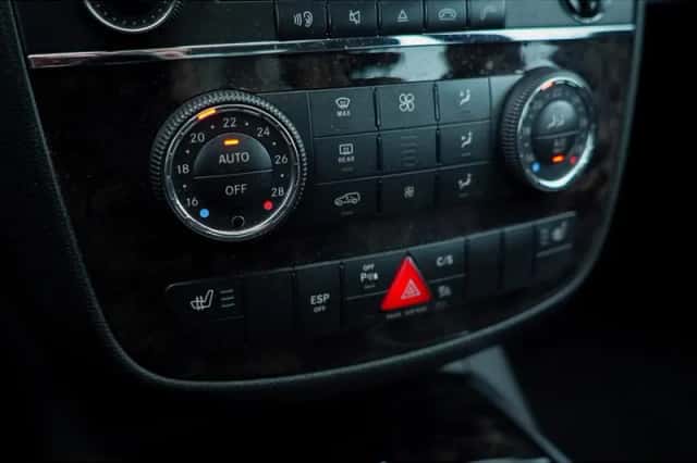 Mercedes-Benz R-Klasse (2008) thumbnail 19