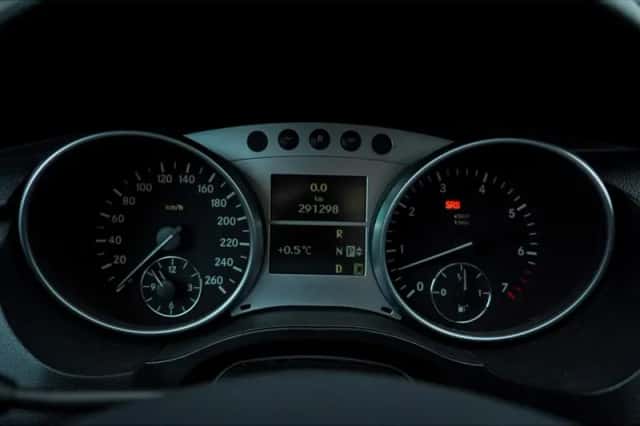 Mercedes-Benz R-Klasse (2008) thumbnail 5