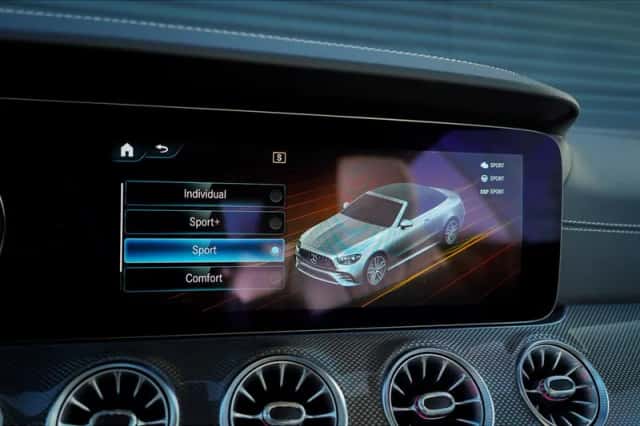 Mercedes-Benz E-Klasse (2023) thumbnail 64