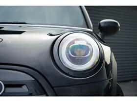 MINI Electric (2020) thumbnail 24
