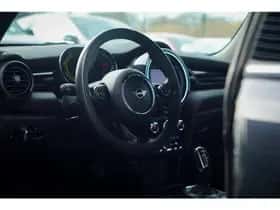 MINI Electric (2020) thumbnail 6