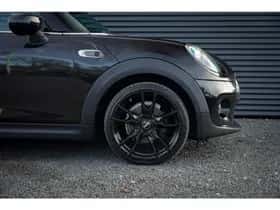 MINI Electric (2020) thumbnail 10