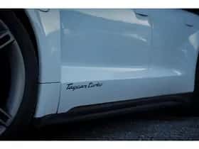 Porsche Taycan (2020) thumbnail 19