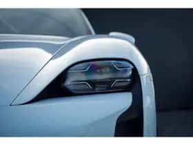 Porsche Taycan (2020) thumbnail 21