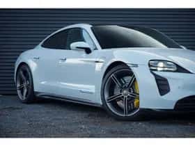 Porsche Taycan (2020) thumbnail 25