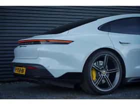 Porsche Taycan (2020) thumbnail 34