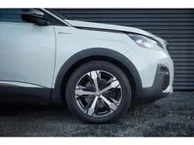 Peugeot 3008 (2020) thumbnail 11