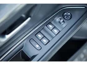 Peugeot 3008 (2020) thumbnail 15