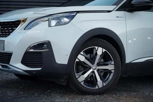 Peugeot 3008 (2020) thumbnail 22