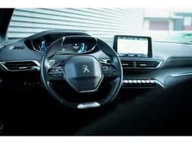 Peugeot 3008 (2020) thumbnail 31