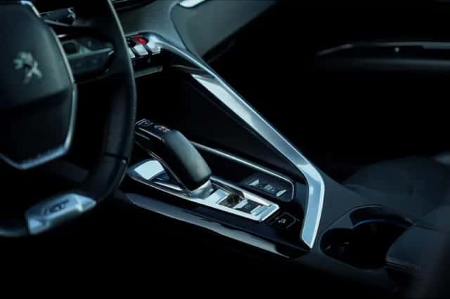 Peugeot 3008 (2020) thumbnail 33