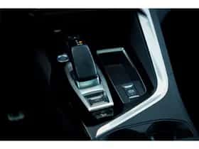 Peugeot 3008 (2020) thumbnail 40