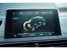 Peugeot 3008 (2020) thumbnail 51