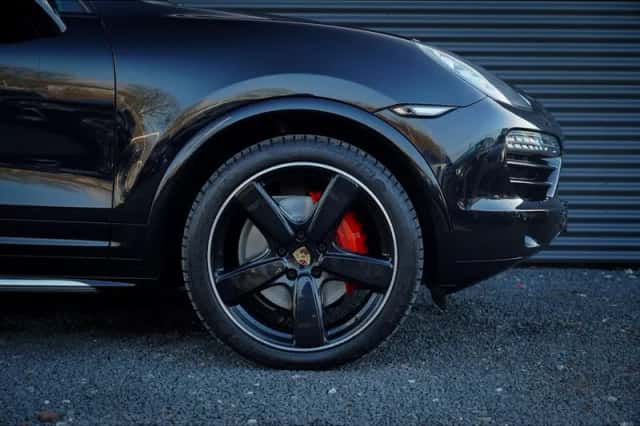 Porsche Cayenne (2013) thumbnail 11