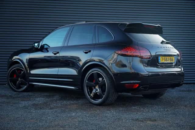 Porsche Cayenne (2013) thumbnail 14