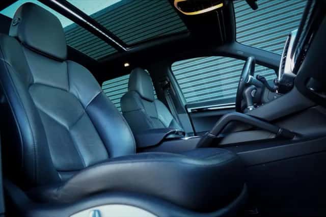 Porsche Cayenne (2013) thumbnail 18