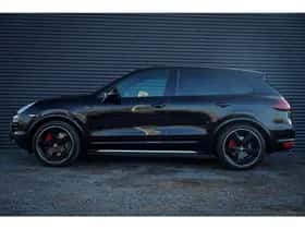 Porsche Cayenne (2013) thumbnail 3