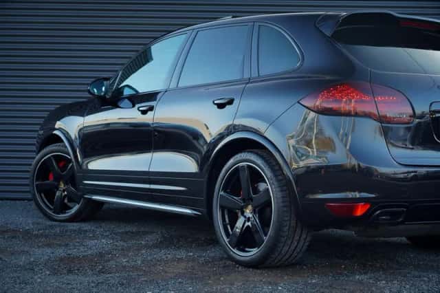 Porsche Cayenne (2013) thumbnail 21