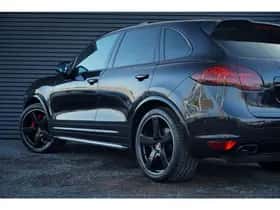 Porsche Cayenne (2013) thumbnail 21