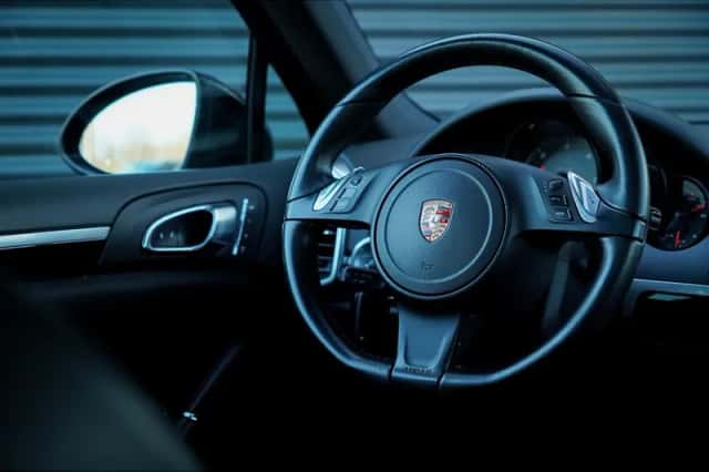 Porsche Cayenne (2013) thumbnail 29