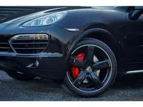 Porsche Cayenne (2013) thumbnail 55