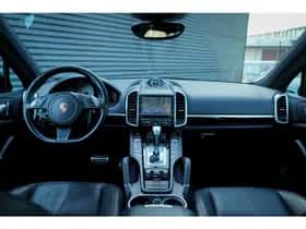 Porsche Cayenne (2013) thumbnail 7