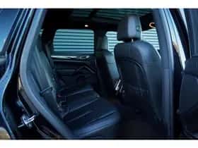 Porsche Cayenne (2013) thumbnail 8